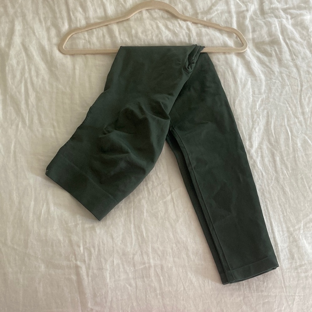 Blanqi everyday maternity leggings size medium